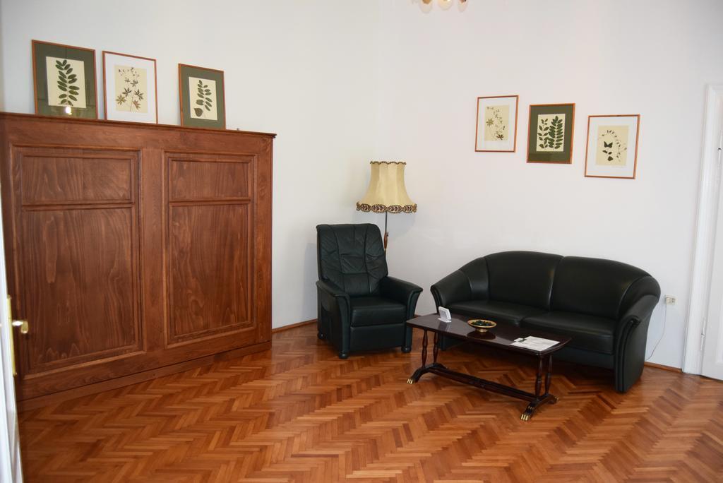 Contessa Apartment Cluj Napoca Kültér fotó