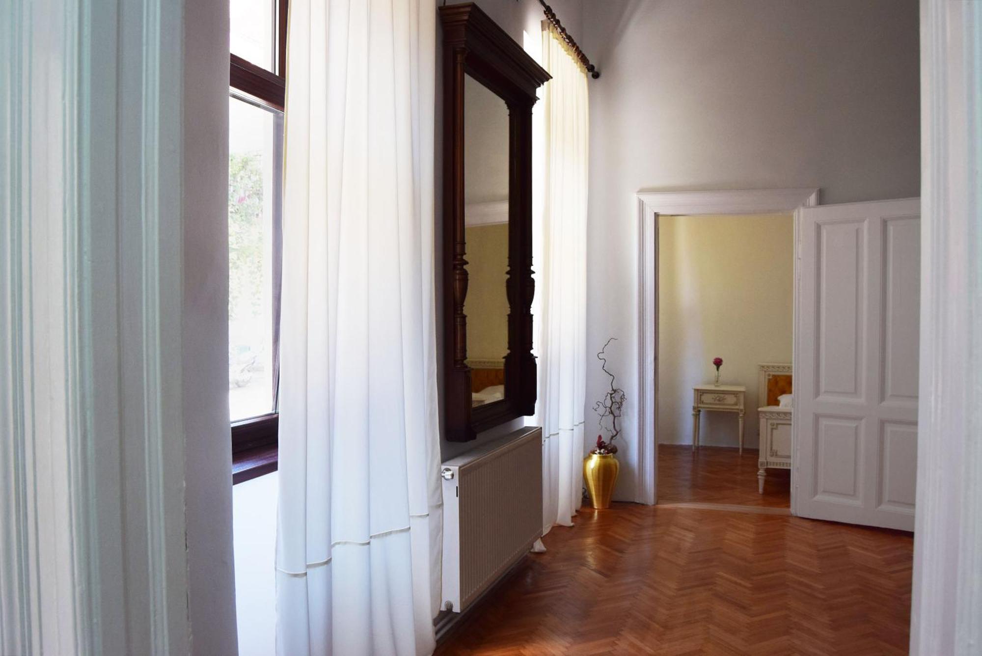 Contessa Apartment Cluj Napoca Kültér fotó