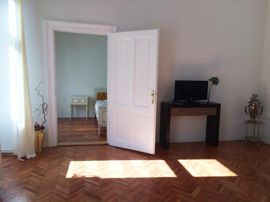 Contessa Apartment Cluj Napoca Kültér fotó